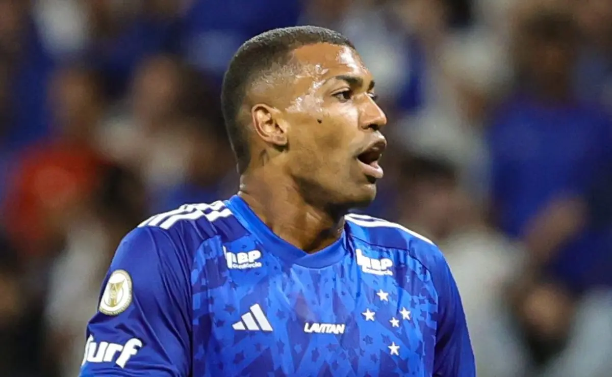 Cruzeiro Define Preço Mínimo de R$ 39 Milhões para Negociar Walace