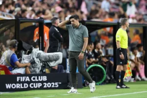 Análise: Palmeiras Penúria na Copa, Reage no Fim e Avança em Primeiro, mas Preocupa