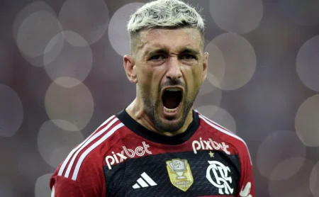 Arrascaeta desabafa após revés do Flamengo para o Bayern de Munique: “Cabeça erguida”