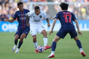 Botafogo: Paiva deve repetir time vitorioso contra o PSG.
