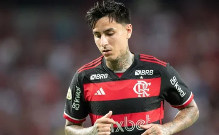 Contratação de substituto para o chileno no Flamengo é descartada após lesão contra o Bayern