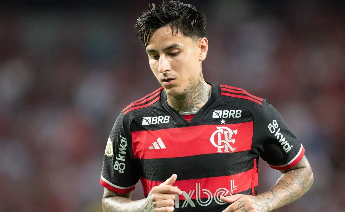 Contratação de substituto para o chileno no Flamengo é descartada após lesão contra o Bayern