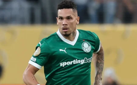 Paulinho Explica Função no Palmeiras e Detalha Situação de Lesão nos Bastidores