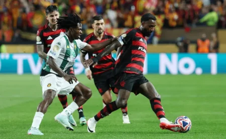 Crítica da Torcida Flamenguista à Capitania de Gerson Mantida por Filipe Luís