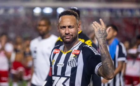 Neymar Responde a Crítica de Luiz Henrique Sobre Recomposição na Seleção