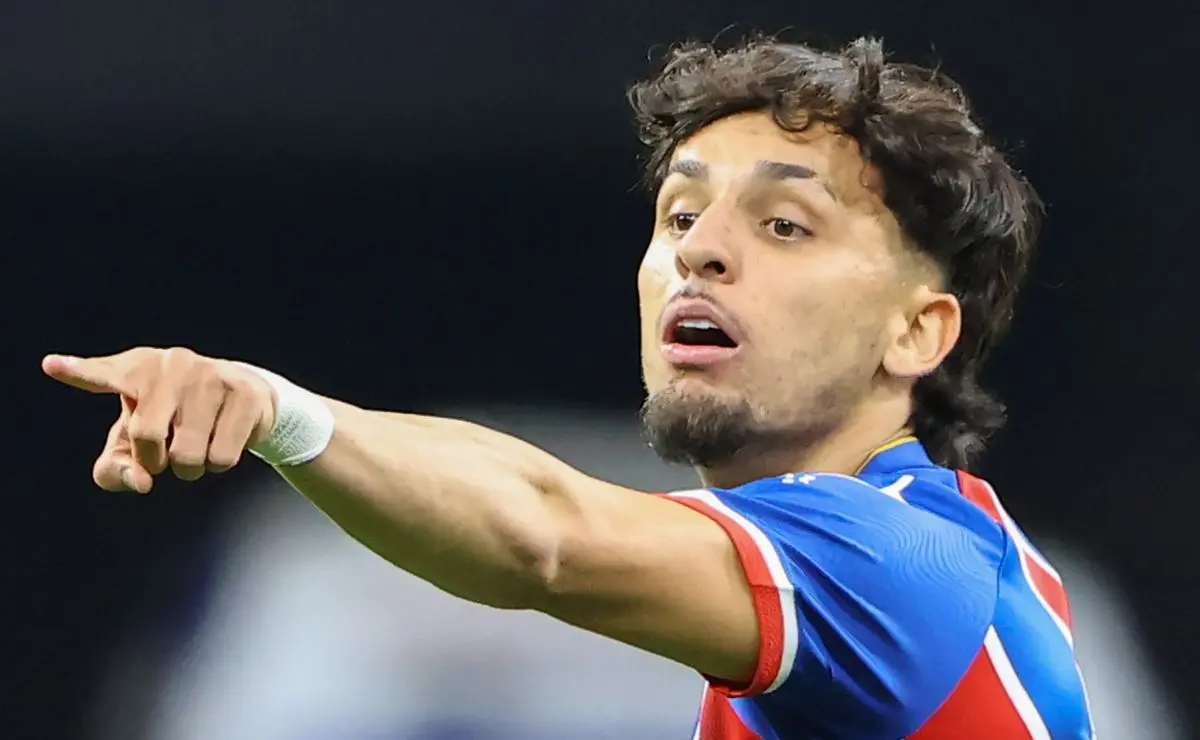 Corinthians faz oferta para contratar Biel, do Sporting, informa André Hernan