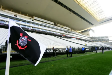 Corinthians se apressa para contornar restrições de público na arena durante o Brasileirão