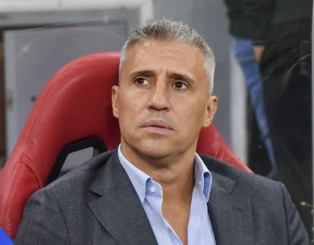 Hernán Crespo assume o comando técnico do São Paulo