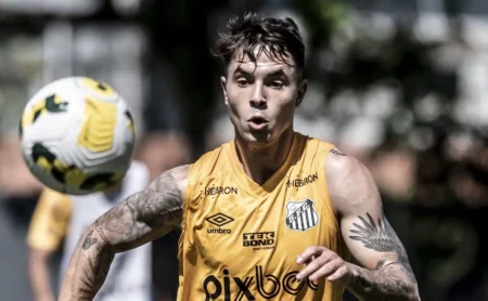 Santos Resiste: Zanocelo Valorizado em R$ 15,8 Milhões Diante de Interesse Crescente