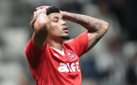 Internacional busca reação após campanha irregular e série de resultados negativos no Brasileirão