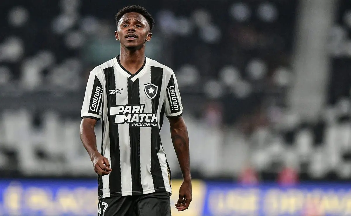 Jeffinho Fora do Super Mundial: Lesão Grave o Afasta e Gera Baixa no Botafogo