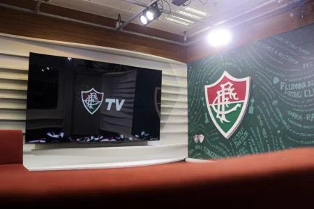 Fluminense: Reformulação do projeto de TV com estúdio e identidade visual renovados