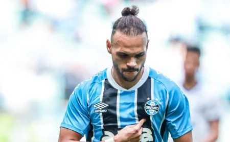 Braithwaite, do Grêmio, entre os maiores artilheiros da Série A desde sua estreia