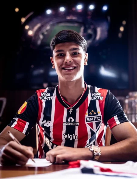São Paulo frustra europeus e assegura renovação de Nicolas Bosshardt, promessa de Cotia