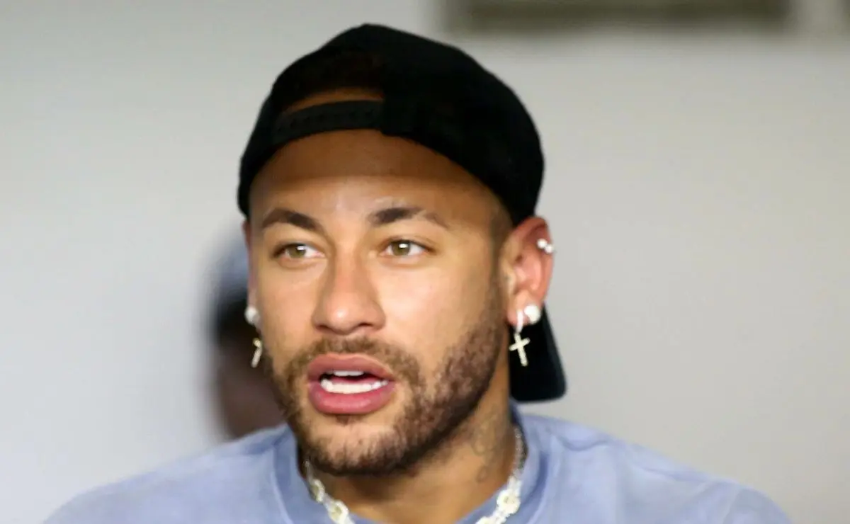 Mattos Decide o Futuro de Neymar e Renovação no Santos Encaminha-se.