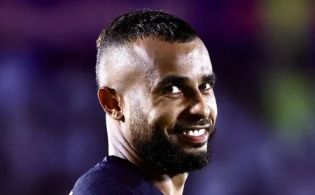 Grêmio tenta incluir Pavón em troca por Alex Santana, mas Athletico-PR recusa