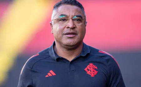 Inter Define Escalação Diante do Fluminense: Desfalques de Bernabei e Ronaldo