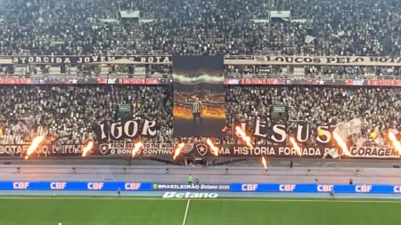 Botafogo: Torcida se despede de Igor Jesus no último jogo no Nilton Santos