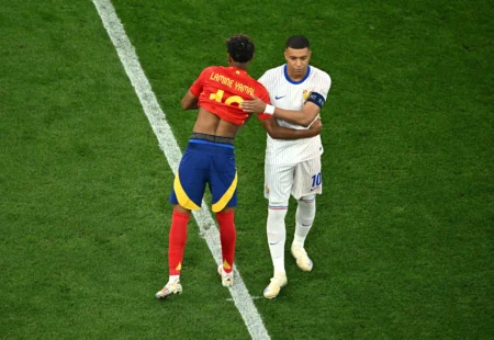 França versus Espanha: duelo de artilheiros, Mbappé busca vitória sobre Yamal