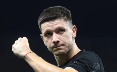 Corinthians Refuta Venda de Rodrigo Garro a Rival e Flamengo Desiste da Contratação
