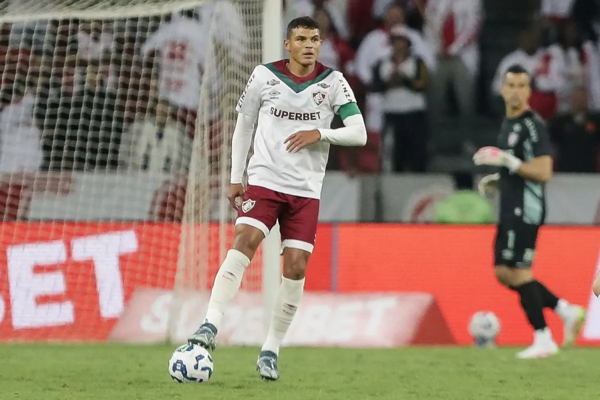 Thiago Silva, do Fluminense, Aponta Diferença Crucial ao se Comparar com o Borussia