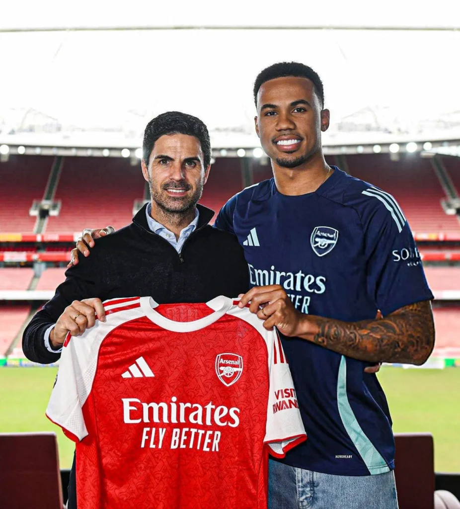 Gabriel Magalhães estende vínculo com o Arsenal até 2029: "Amo este clube"