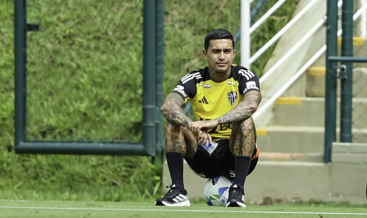 Cuca revela diálogo com Dudu antes de fechar com o Atlético-MG