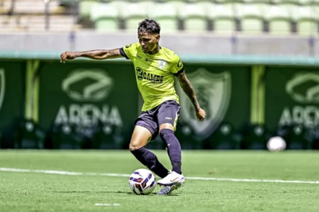 América-MG negocia Adyson com clube dos Emirados Árabes