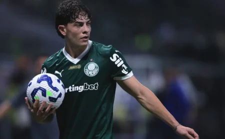 Roma Lidera Negociação por Agustín Giay, do San Lorenzo; Saída Antes do Mundial Descartada