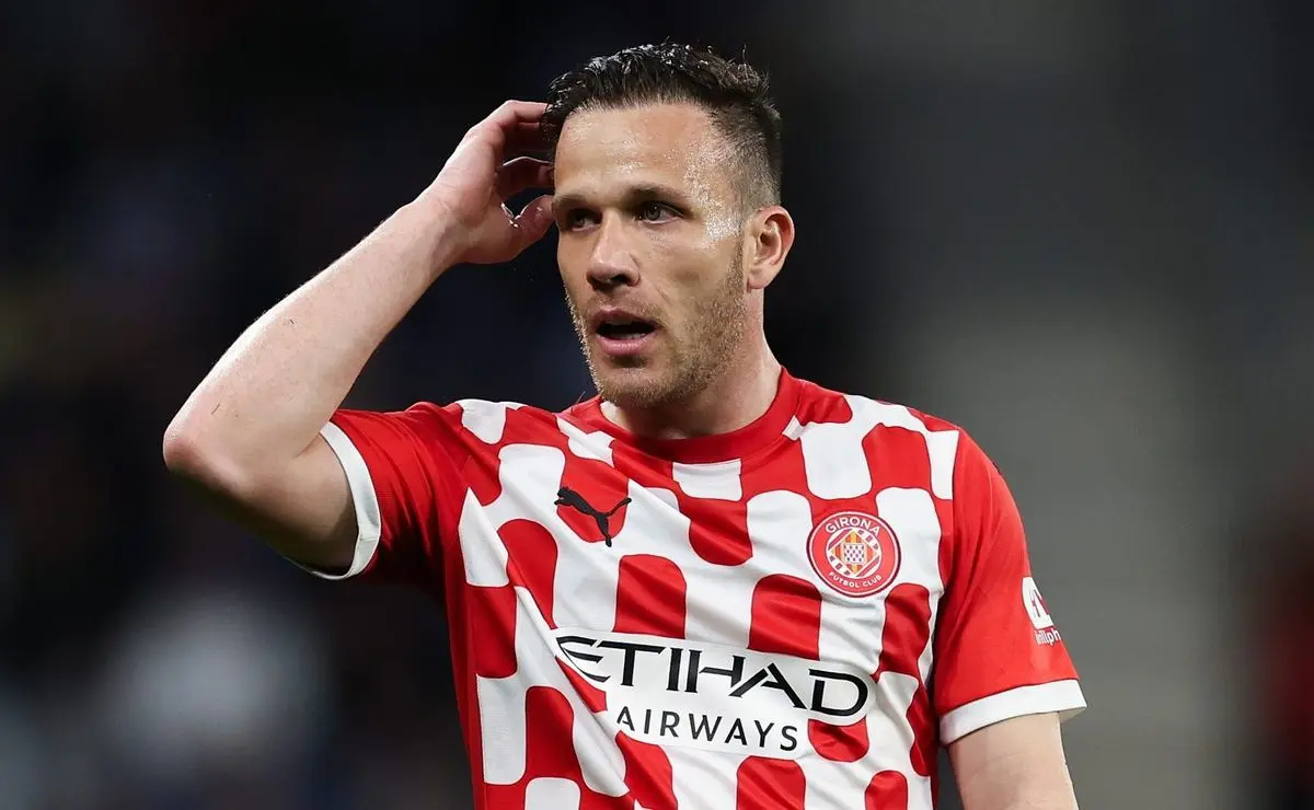 Arthur Melo no Internacional: Contratação Urgente e Aceitação da Torcida