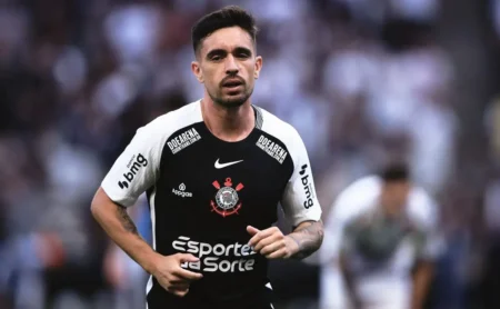 Coronado no São Paulo: Torcida Tricolor Aprova Troca por Igor Vinícius