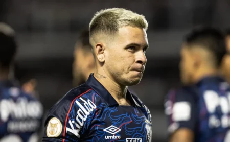 Santos Aceita Proposta do Fluminense por Soteldo; Alexandre Mattos Define Saída do Atacante
