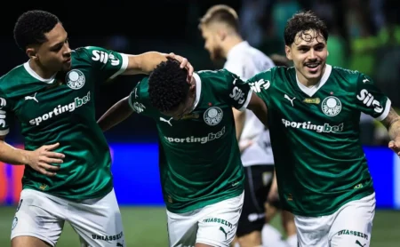 Elia Júnior ignora Messi e confia no Palmeiras nas quartas do Mundial de Clubes.