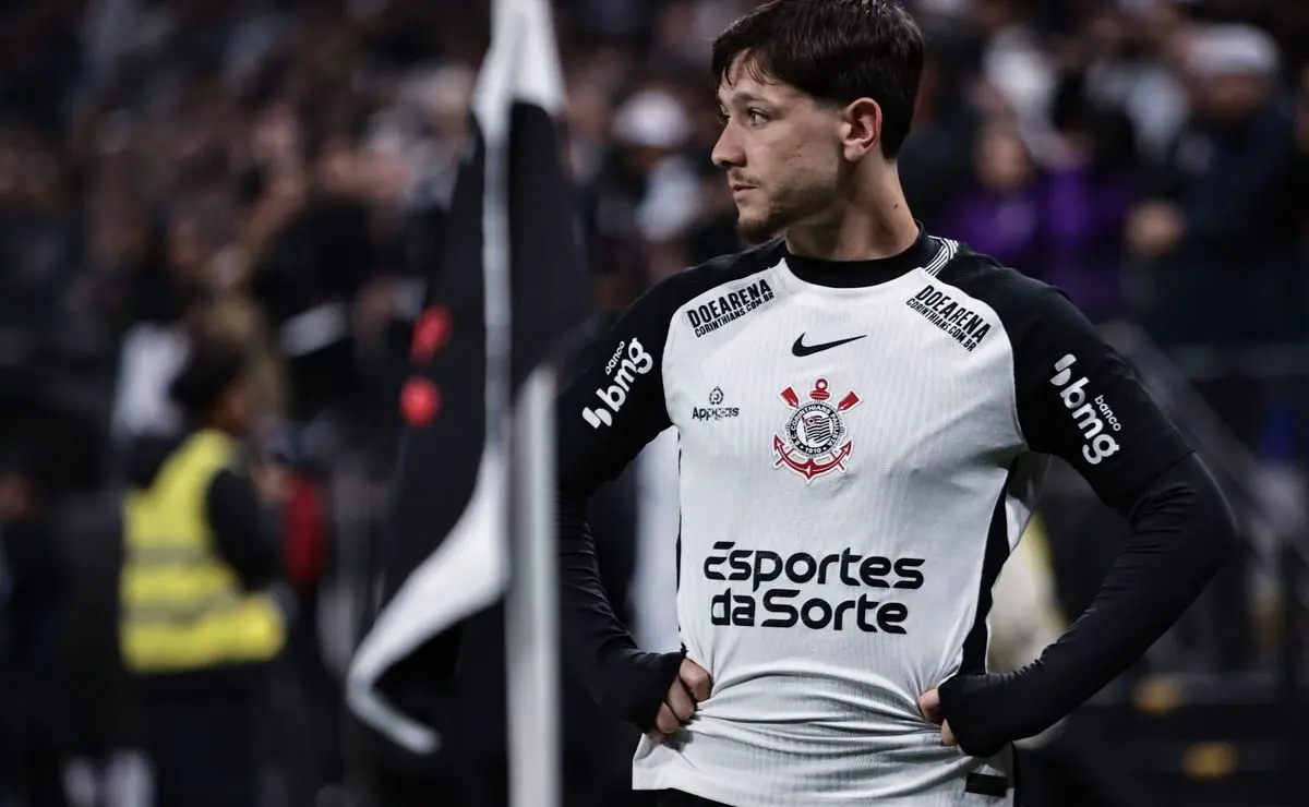 Futuro em aberto: Rodrigo Garro foca no Corinthians.
