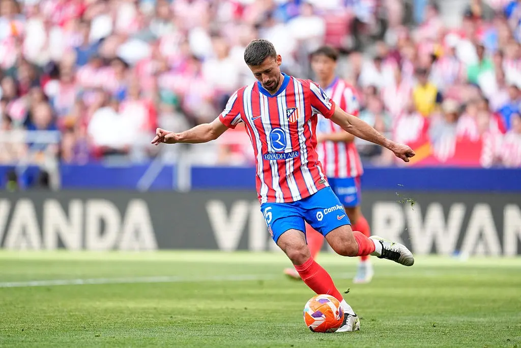 Zagueiro deixa o Barcelona e acerta com o Atlético de Madrid
