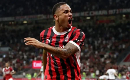 Noah Okafor: Atacante Suíço Desperta Interesse do Flamengo para a Temporada
