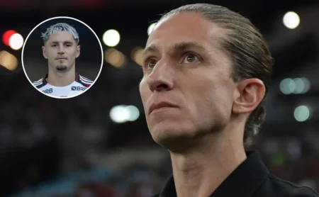 Varela no lugar de Wesley no Mundial: Flamengo busca Filipe Luís para a lateral.