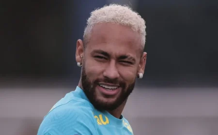 Neymar e Santos: Renovação até 2026 com Reajuste, Dívida Parcelada em Acordo