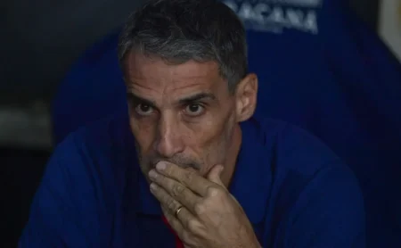 Vojvoda lamenta derrota para o Flamengo e assume culpa