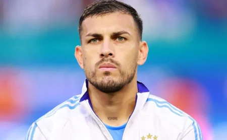 Paredes, indicado por Neymar ao Santos, pode trocar a Roma pelo Boca Juniors