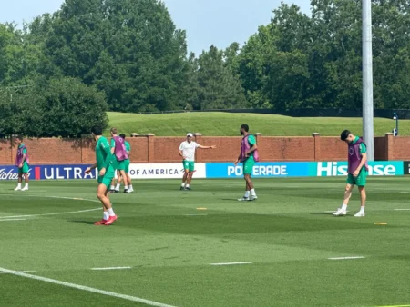 Abel Ferreira inicia trabalhos táticos com o Palmeiras nos EUA: veja as prováveis escalações