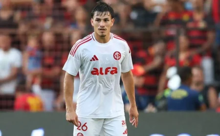 Bernabei: Retorno antecipado ao Internacional em foco após avanço na recuperação
