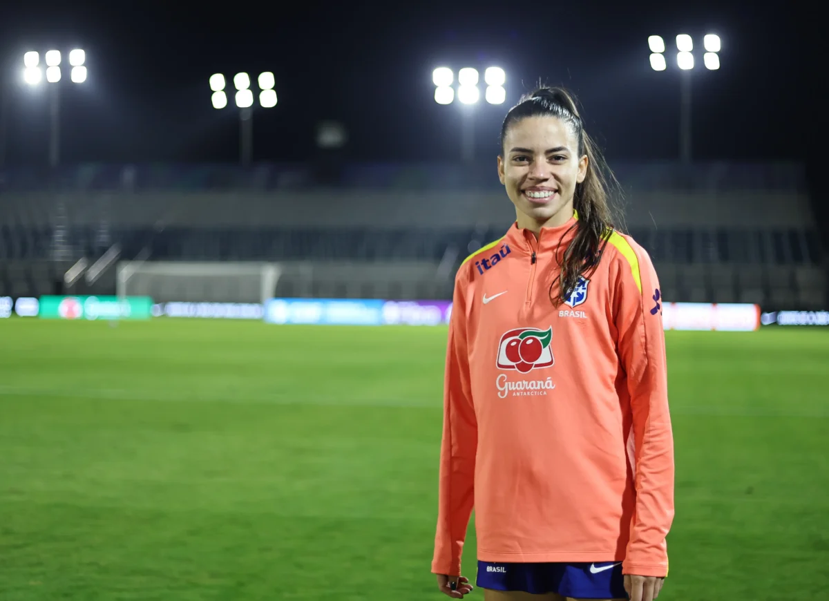 Da Iniciação em Projeto Social à Convocação: A Jornada do Lateral na Seleção ao Lado de Marta