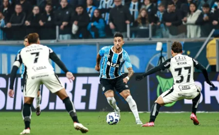 Olivera Percorre Longa Distância Após Falha da Seleção Uruguaia para Enfrentar Grêmio e Corinthians