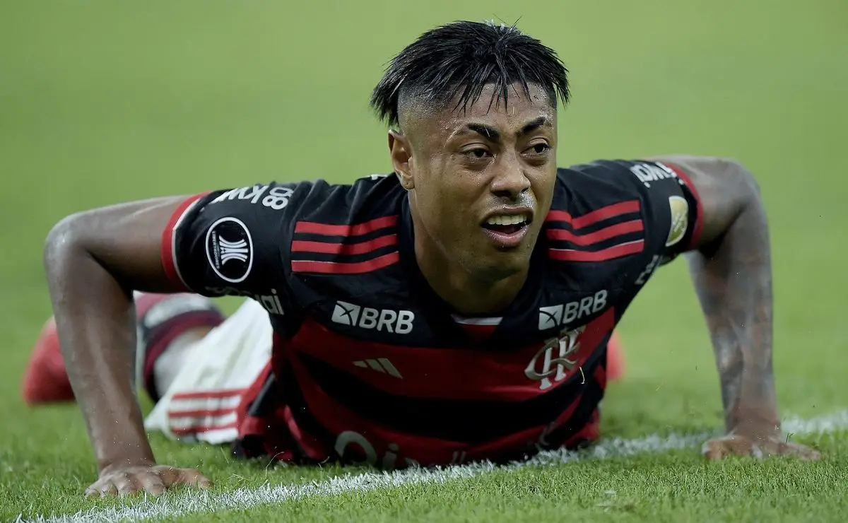 Defesa de Bruno Henrique solicita anulação da fiança de R$ 2 milhões.
