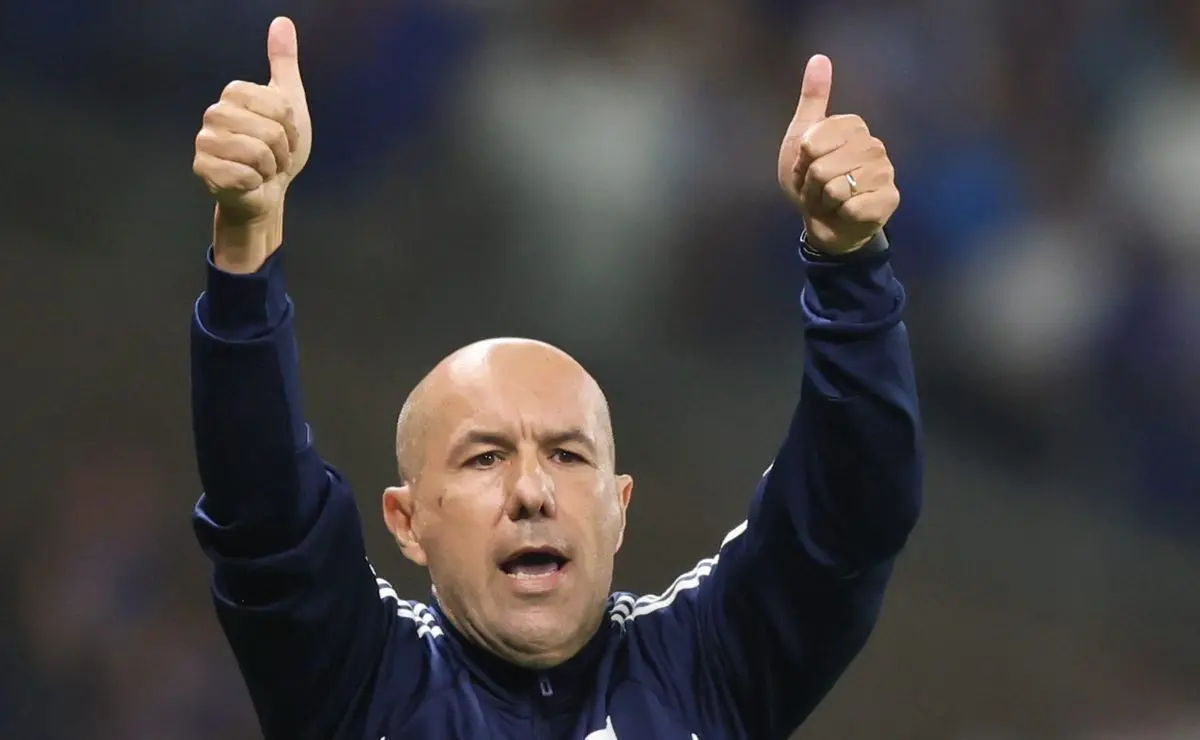 Jardim revela que Cruzeiro considera novas contratações em breve: “Analisamos alguns jogadores”