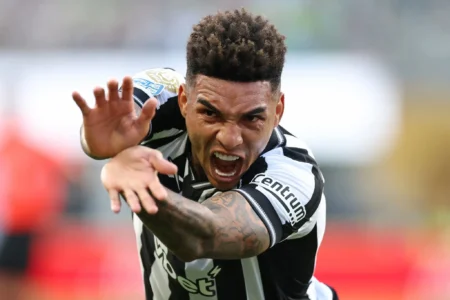 Botafogo: Superação da Ansiedade e Conquista da Vitória em Jogo Complicado