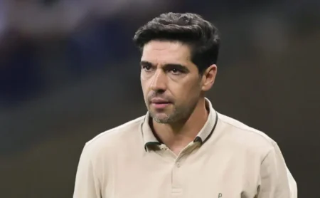 Análise de Abel Ferreira sobre o desempenho do Palmeiras contra o Porto no Mundial de Clubes: "Fomos bem superiores".