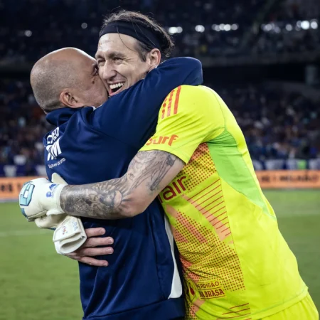 Maiores Atuações: Cássio, Fabrício Bruno e Eduardo em Destaque no Cruzeiro em [Ano Atual]