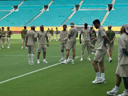 Palmeiras Reconhece o Campo em Miami e Antecipa Duelo com Lionel Messi